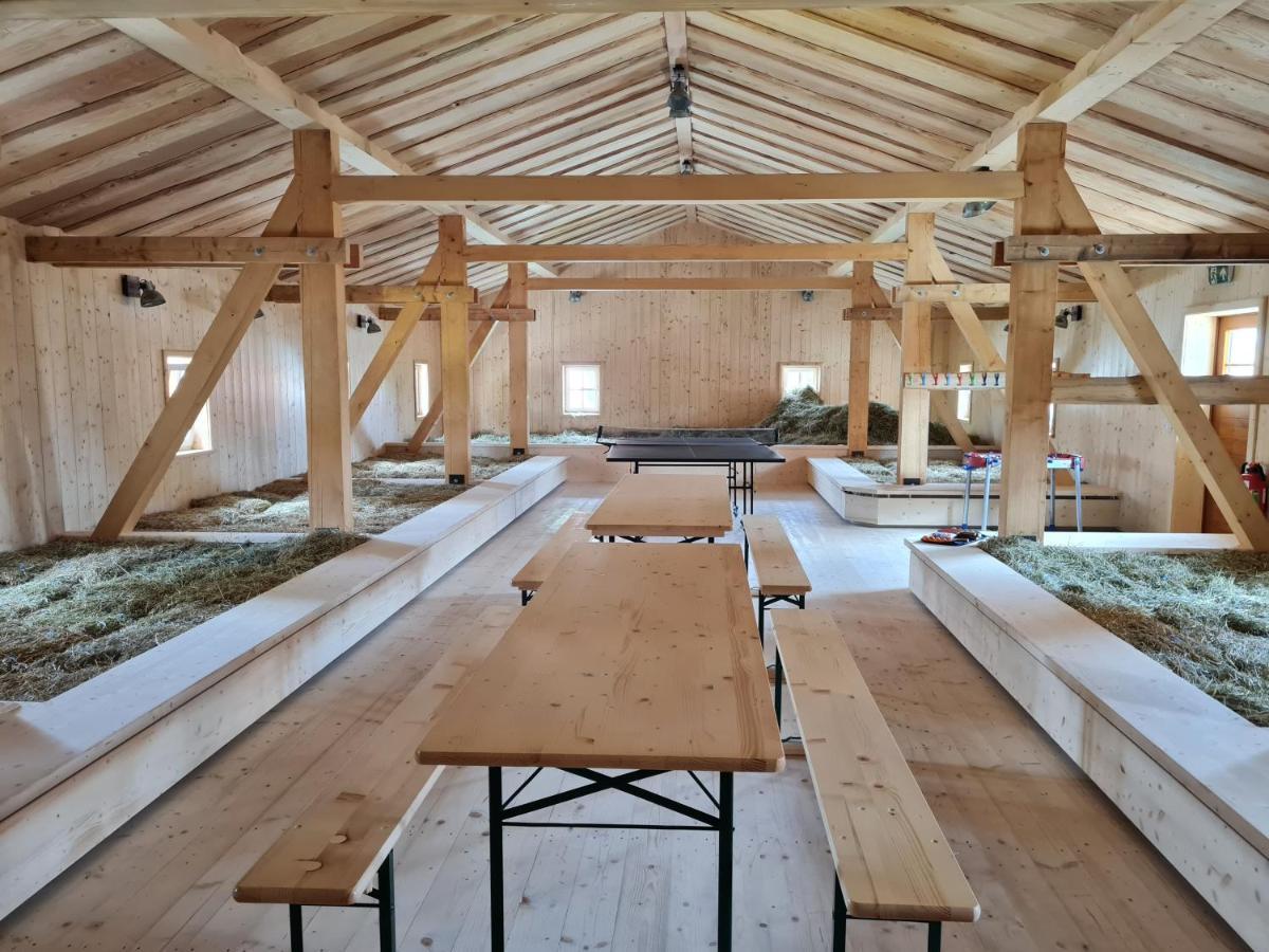 Familien- Und Apartmenthotel Lerchenberghof Walddorf  Dış mekan fotoğraf