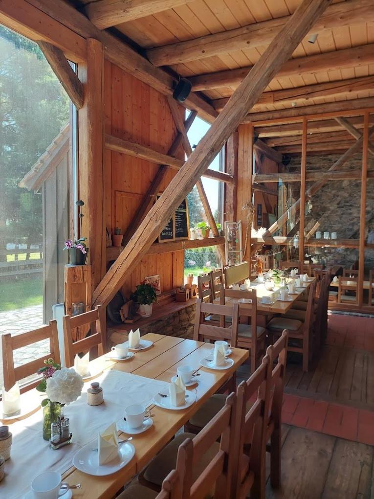 Familien- Und Apartmenthotel Lerchenberghof Walddorf  Dış mekan fotoğraf