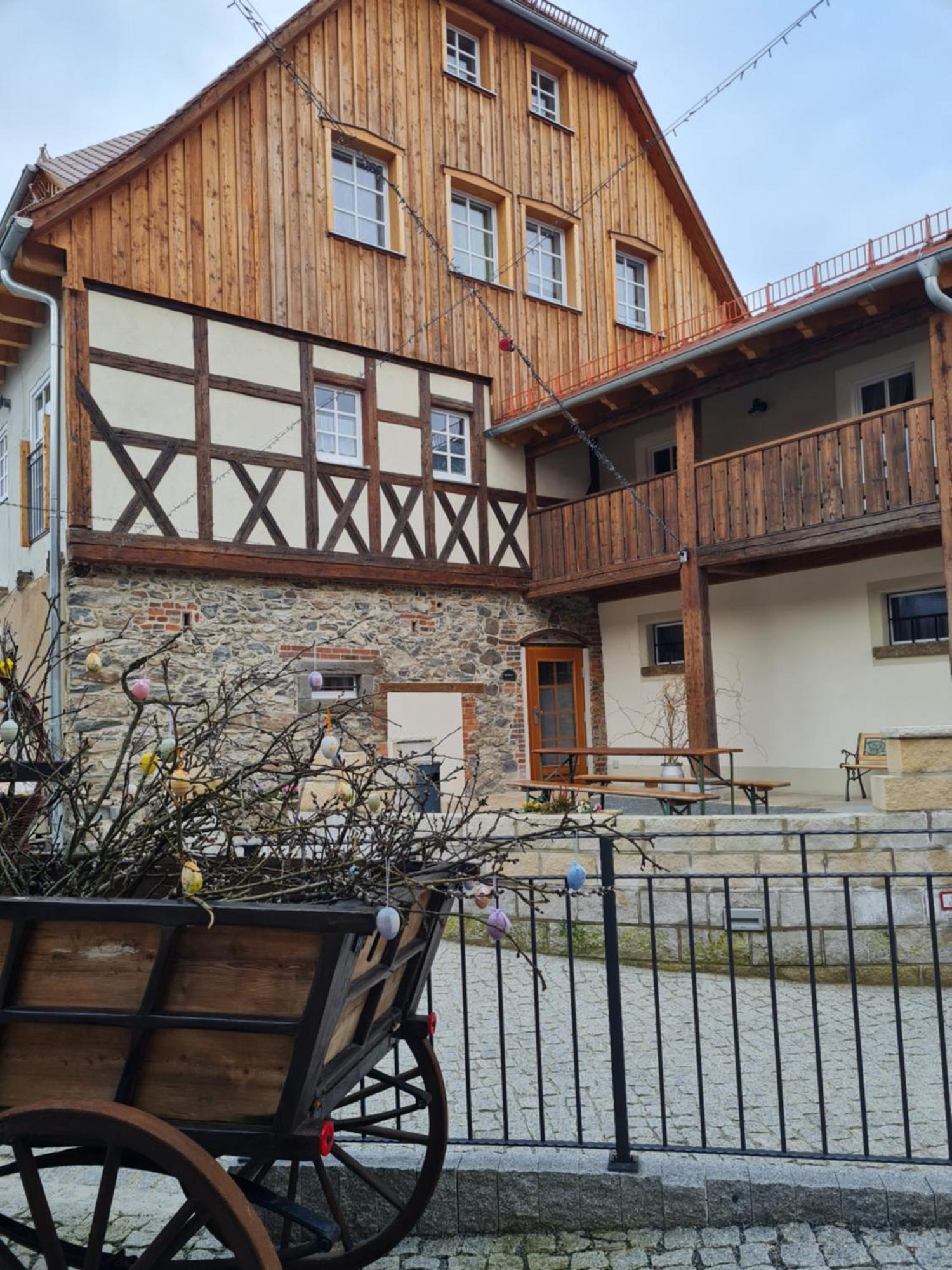 Familien- Und Apartmenthotel Lerchenberghof Walddorf  Dış mekan fotoğraf